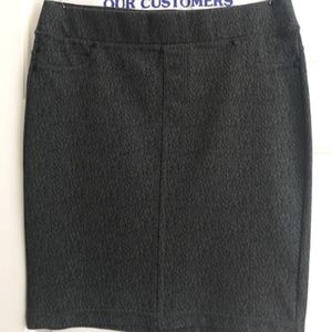 Stretch Midi Skirt Fitted - Size 8